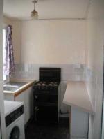 kitchen (click to enlarge)