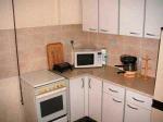 kitchen (click to enlarge)